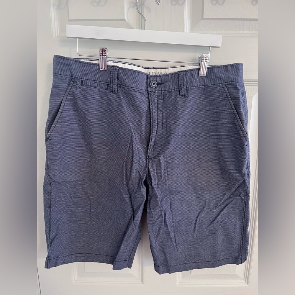 Sonoma Life + Style Men’s Shorts - Blue Striped
